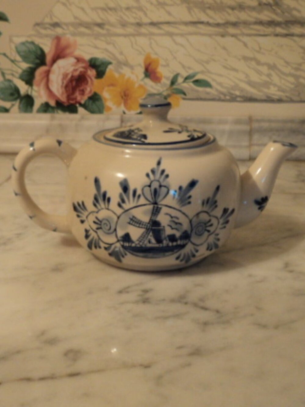 vintage blue Delft teapot